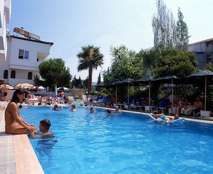 Myra Hotel Marmaris Bagian luar foto